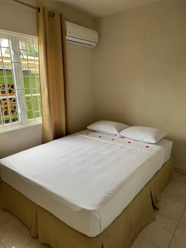 Room 3, Sakari Ventures Apartments