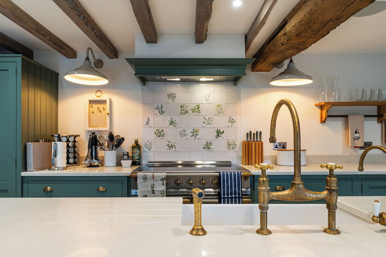 Private kitchen 4, Stunning 6 BB Cottage & Annexe, Oxfordshire