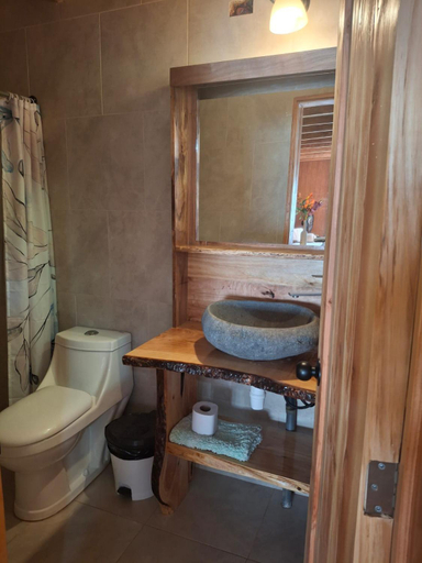 Bathroom, Cabanas el Chanar, El Loa
