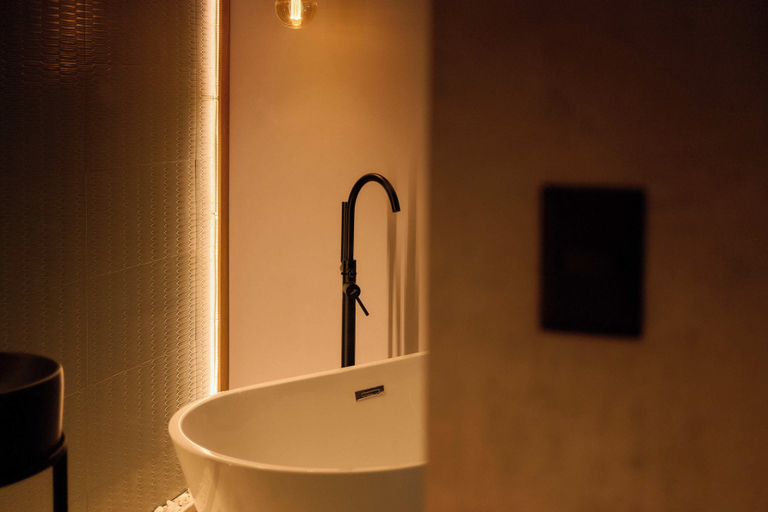 Bathroom 4, AZULENCO, Del Centro