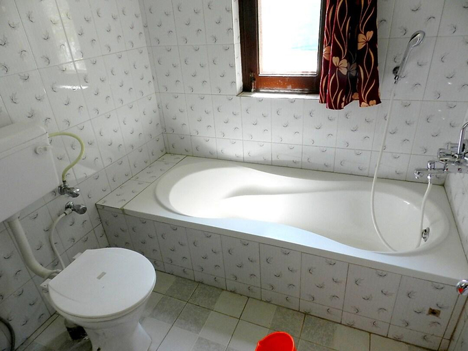 Bathroom 4, kashmir house, Anantnag