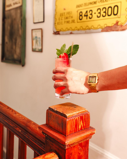 Food & Drinks 4, Suites by The Wellborn, Orange