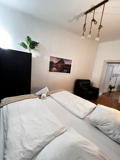 Room 5, Cozy 2BR Apartment Near Schöpfwerk, Wien