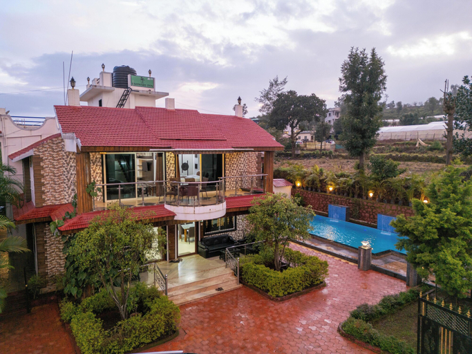 Exterior 5, Suketi Stays, Satara