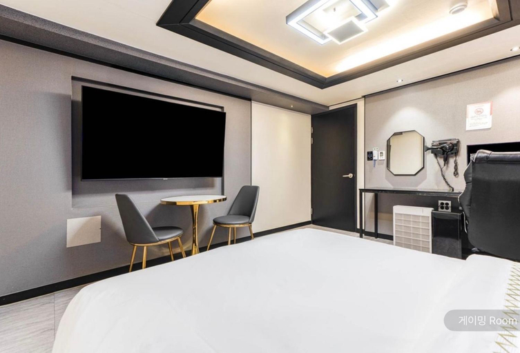 Bedroom 2, Pocheon Social Hotel, Pocheon