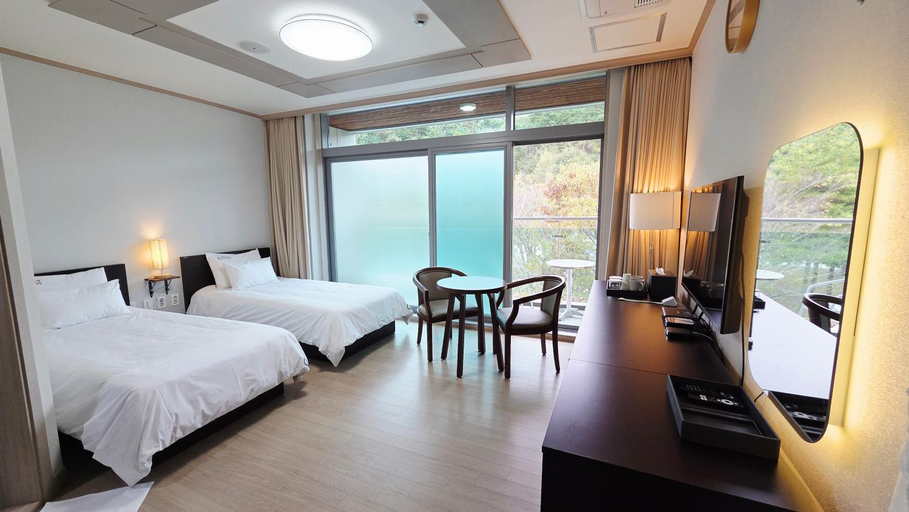 Bedroom 4, Jinan Red Ginseng Ville, Jinan