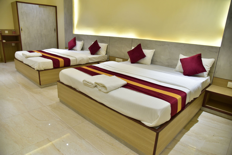 Room 2, The Grand Chandra, Mirzapur