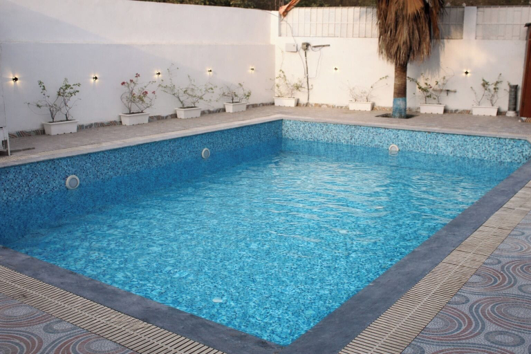 Pool 3, Apna Dera, Gautam Buddha Nagar