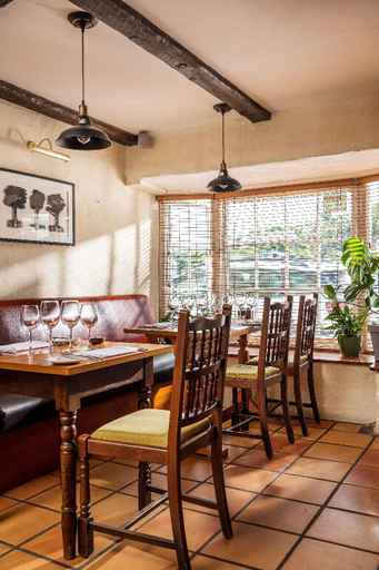 Food & Drinks, Kota Restaurant & Rooms, Cornwall