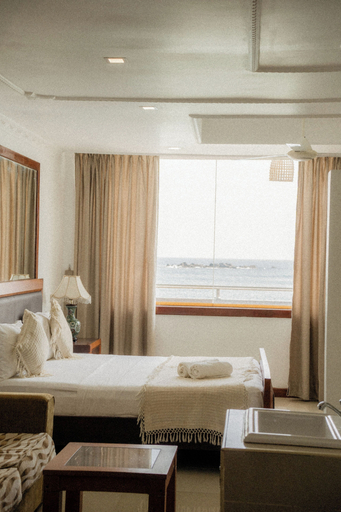Room 4, Beach House Goviyapana, Habaraduwa