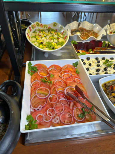 Food & Drinks