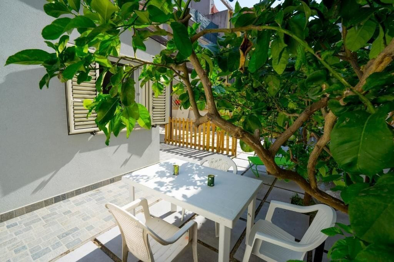 Others 4, GARDEN HOUSE, Catanzaro