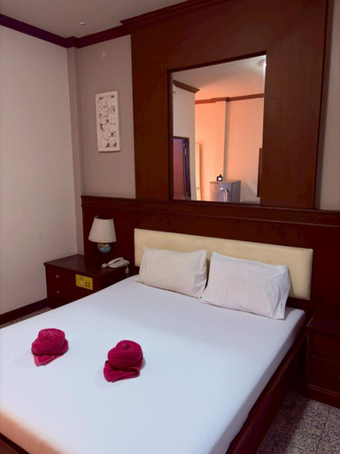Bedroom 5, Picnic Si Racha, Si Racha