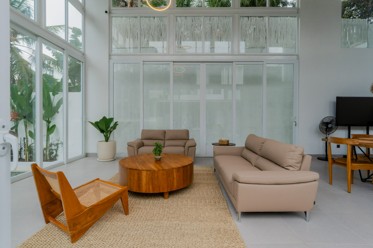 Others 4, Villa Nove, Tabanan