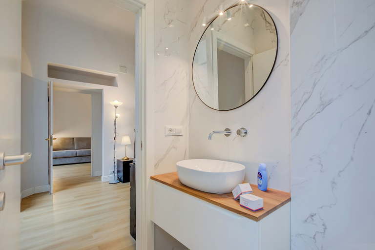 Bathroom 4, Charming Flat - Historic Center, Genova