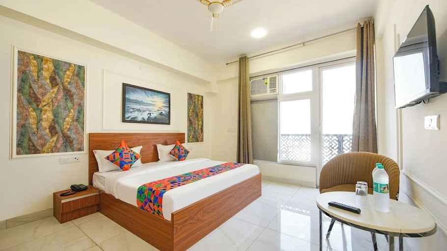 Room 2, Hotel Golden Petals, Gautam Buddha Nagar