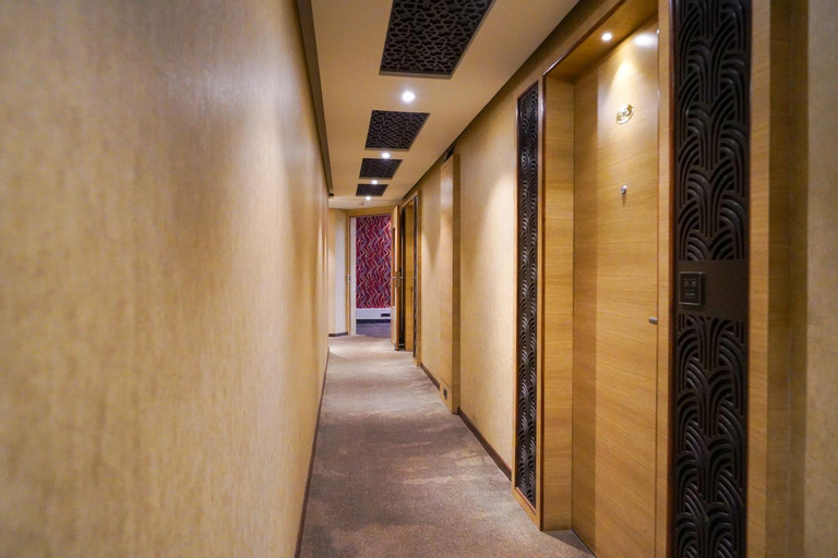 Others 4, S Comfort Inn, Bangalore