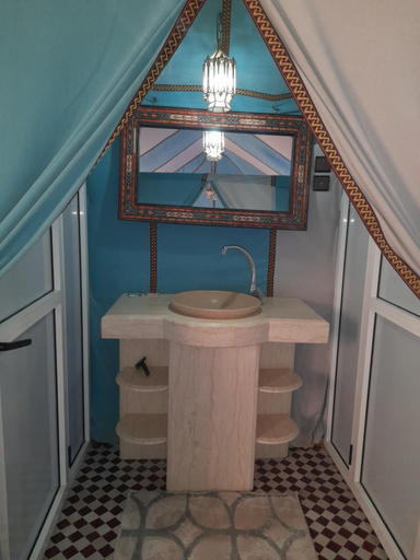 Bathroom, Bivouac Luxe Le Ciel Bleu, Errachidia
