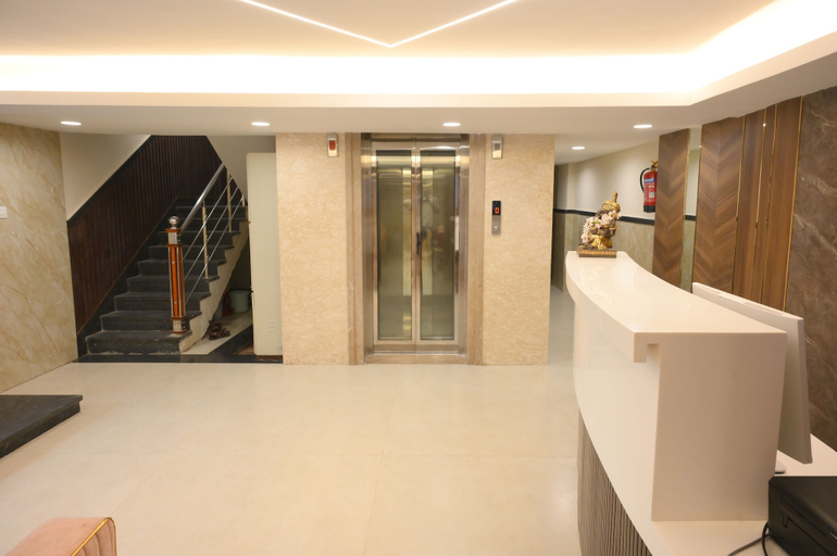 Lobby 1, Le Sea Sun, Puducherry