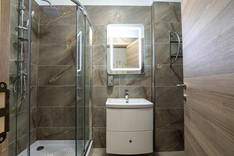 Bathroom 3, Apartamente Miramare by Alz, Navodari