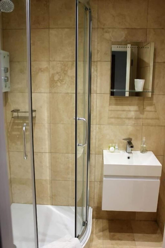 Bathroom 3, Pityme Inn, Cornwall