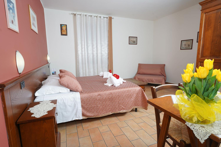 Bedroom 1, Camere il Cantico, Perugia