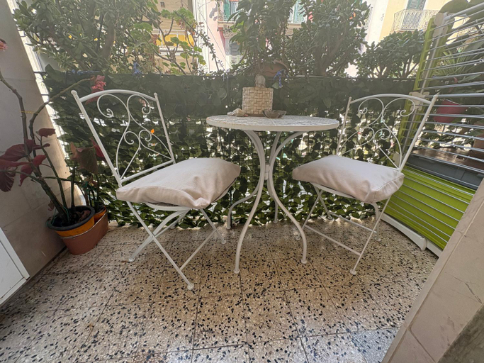Others 5, Casa Bici In Bari, Bari