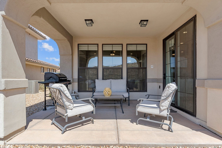 Terrace/patio 2, Forever Summer 5 Bedroom Townhouse, Washington