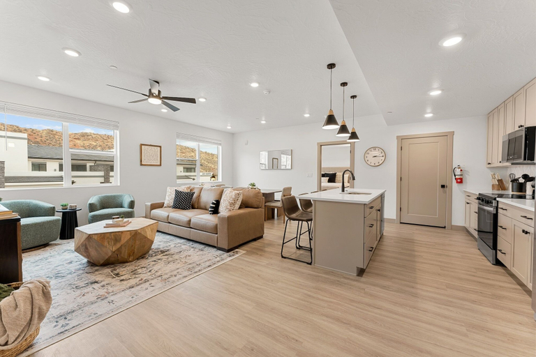 Primary image, Copper House 2 Bedroom Condo, Washington