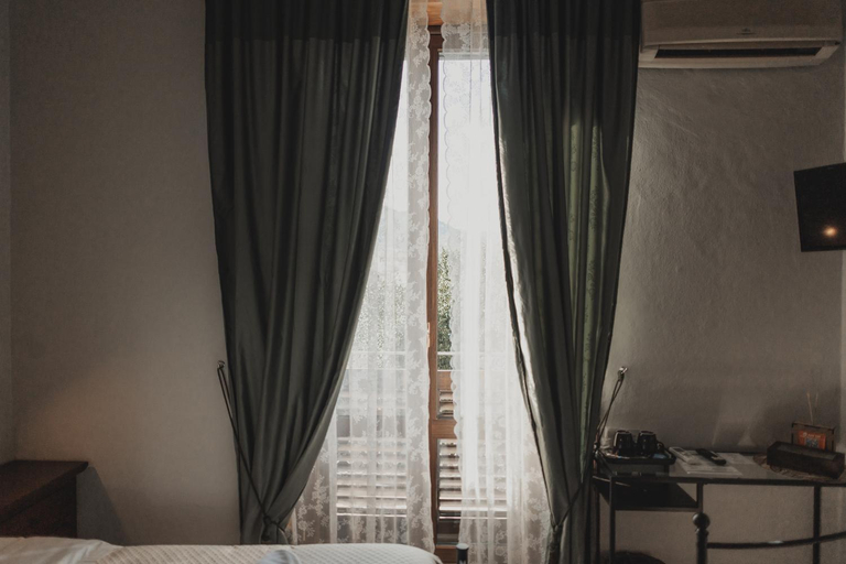 Bedroom 2, Golden house, Palermo