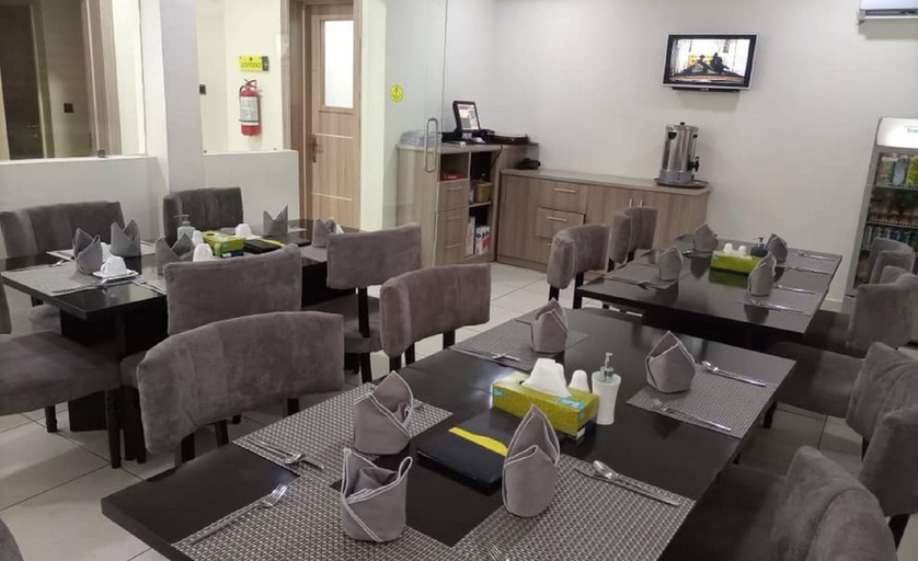Food & Drinks 5, Eleventh House Hotel & Suites Ibadan, IbadanNorth-West