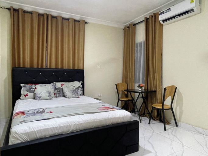 Room 2, NickJaak Courtyard Rooms, Accra