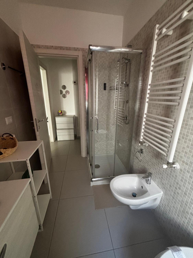 Bathroom 2, DIEGO HOUSE DUOMO Costa, Napoli