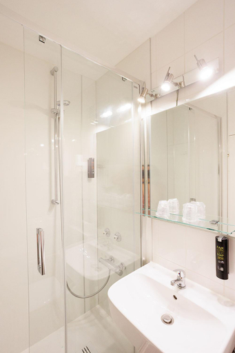 Bathroom 4, Hotel Nymphenburg City - Munchen, München