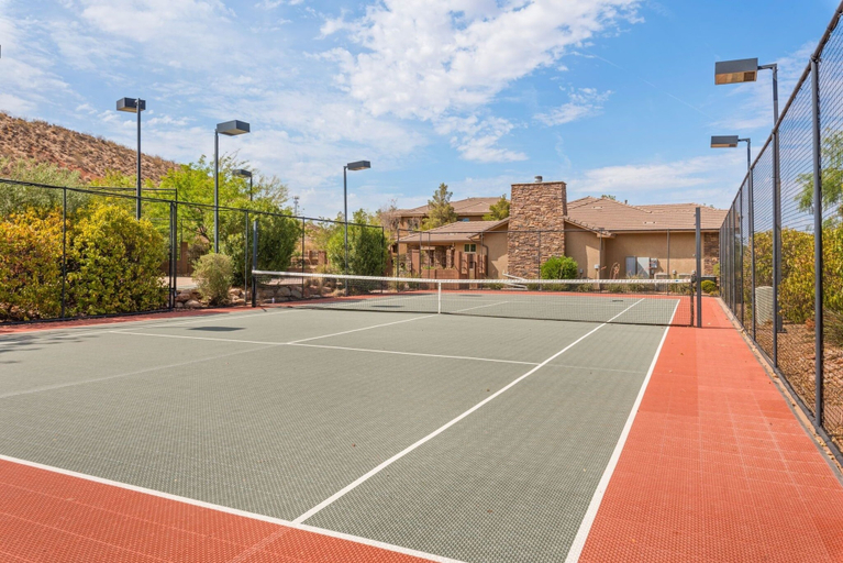 Sport court 4, Casa Relaxo 2 Bedroom Condo, Washington