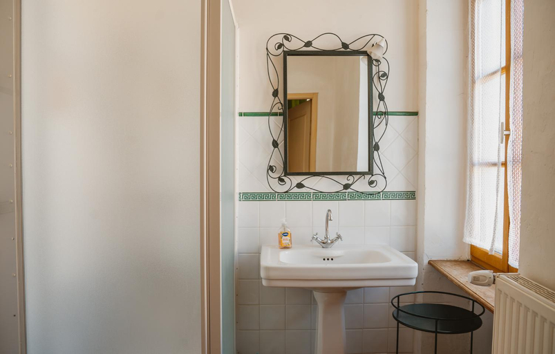 Bathroom 3, Le Relais de Tamaroque, Aude