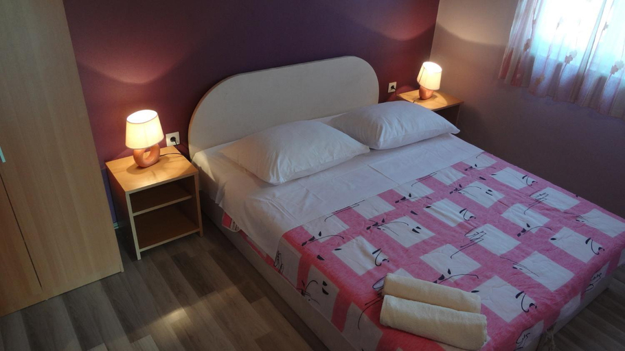 Others 5, Apartments Laura i Angelina, Vodice