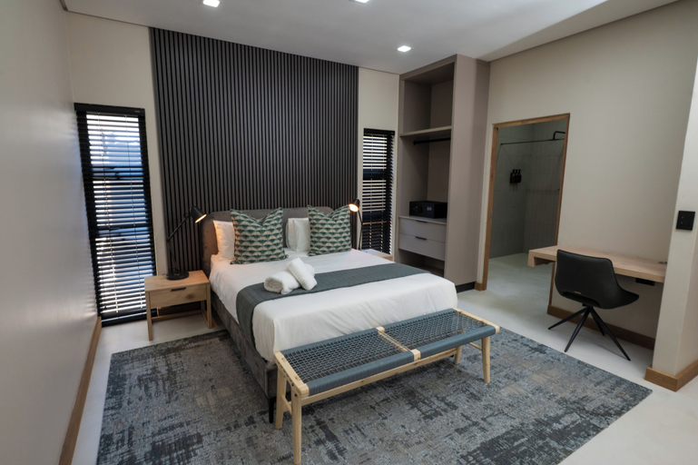 Room 2, Capital beach, eThekwini