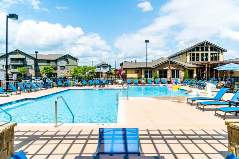 Primary image, The Waverly, New Castle