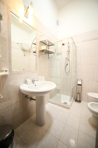Bathroom 4, Azzurro Hotel Residence, L'Aquila