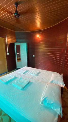 Room 3, Ashoka Theeram By Deva's Varkala, Kollam
