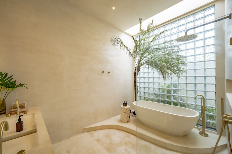 Bathroom 5, Koya Suites Uluwatu, Badung