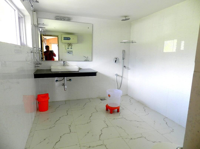 Bathroom 5, kashmir house, Anantnag