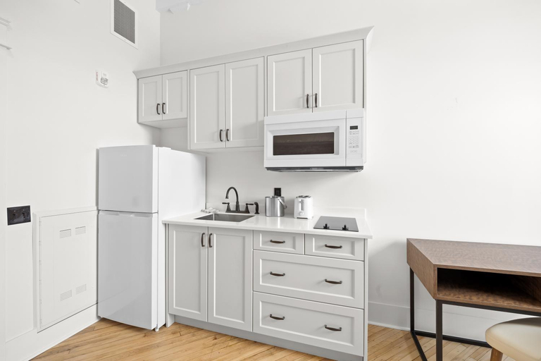 Kitchen 5, Tri Century Mill Suites, Lanark
