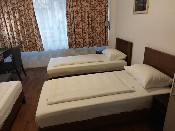 Bedroom 3, Pension Alpha Frankfurt City, Frankfurt am Main