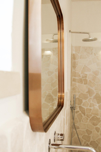 Shower 2, Villa Gufo , Brindisi