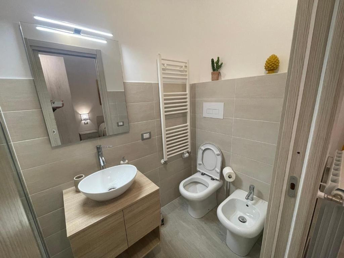 Bathroom 3, I MORI - Holiday Rooms, Palermo