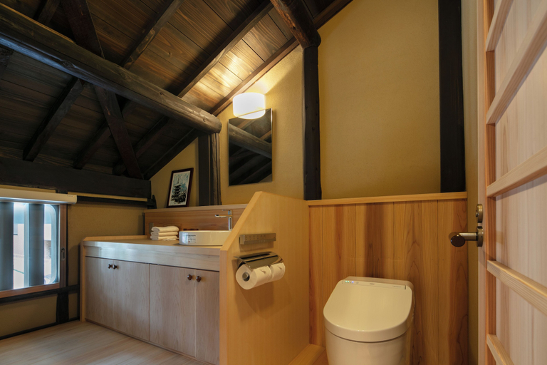 Bathroom 2, NAGAEKE RESIDENCE, Kyoto