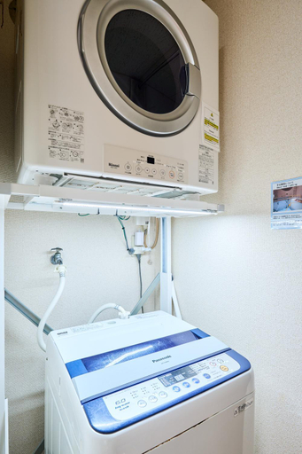 Bathroom 3, Enoshima Apartment Hotel, Fujisawa