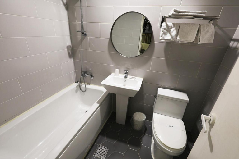 Bathroom 5, Bucheon YAM Bucheon Station, Bucheon